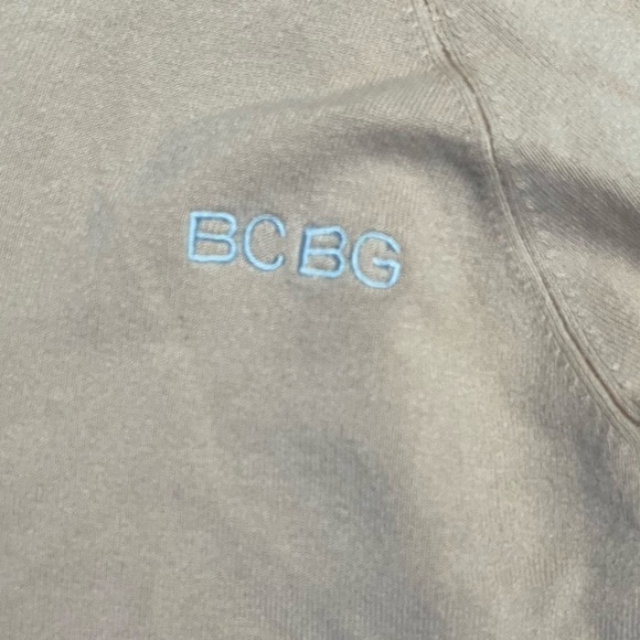 NWT BCBG Max Azria Womens hooded sweater Sz large - Picture 4 of 7